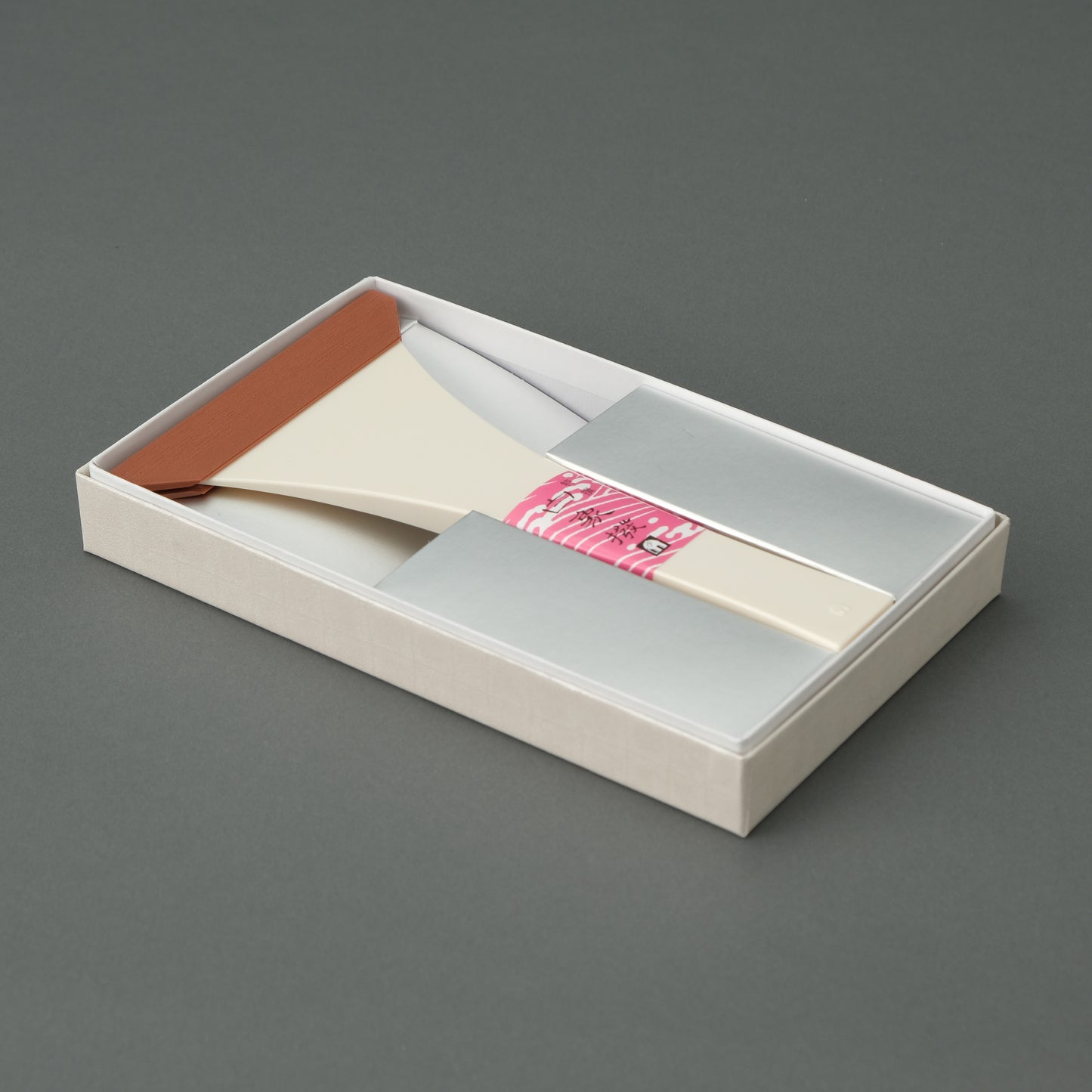 プラスチック撥【40匁】