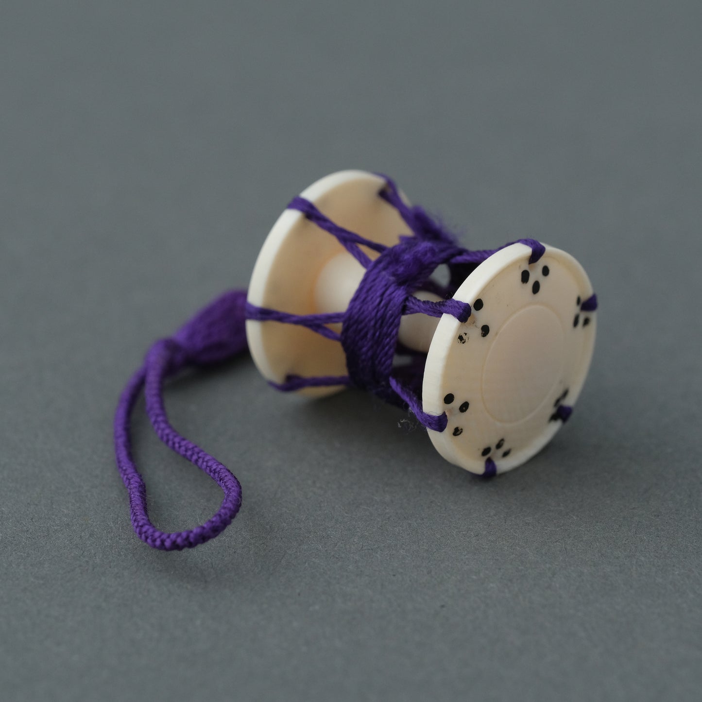 象牙根付【鼓】