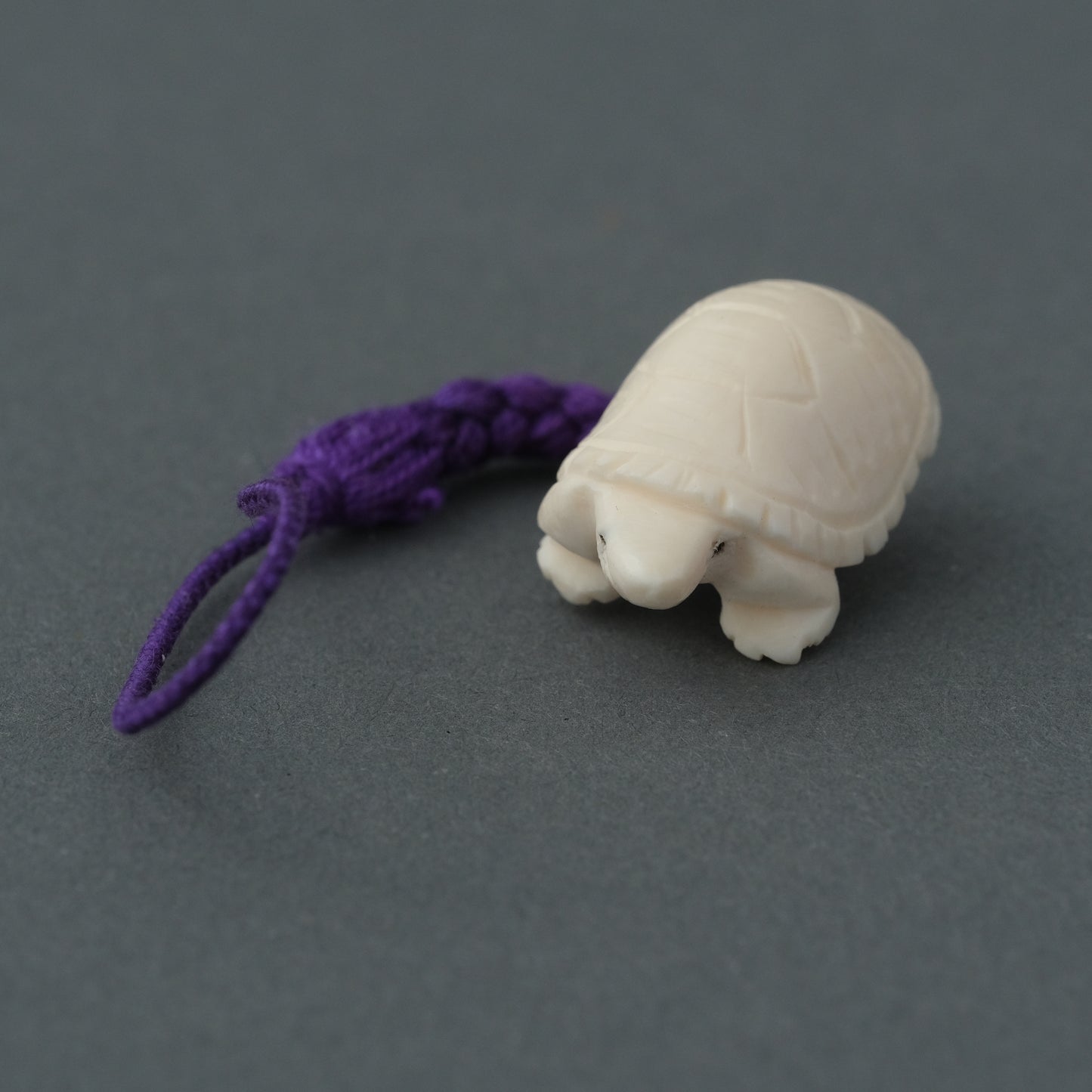 象牙根付【亀】